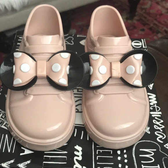 Mini Melissa Other - Mini Melissa Minnie pink/black toddler size 8